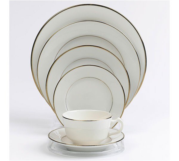 Gold-Rimmed-China-Set